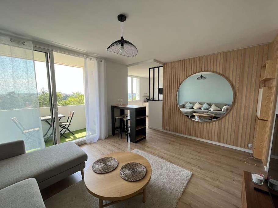 Le Calme - Design - Vue Panoramique Sur La Saone Apartment Caluire-et-Cuire Exterior photo